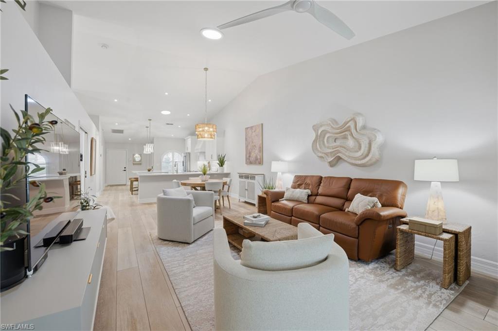 8089 San Vista CIR 3-3R