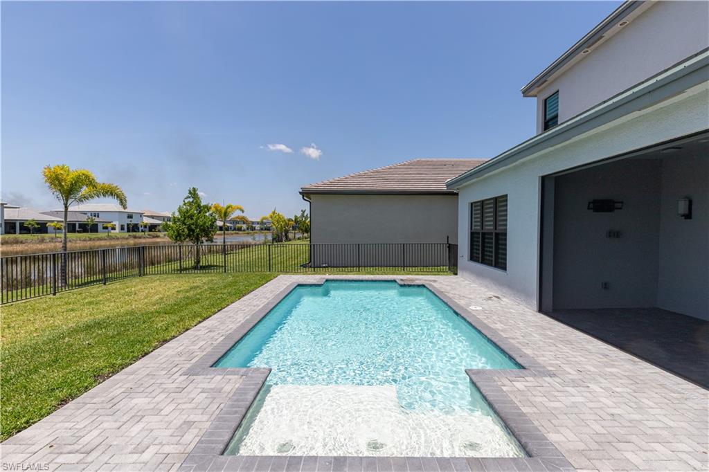 RIVERCREEK IN ESTERO - Residential