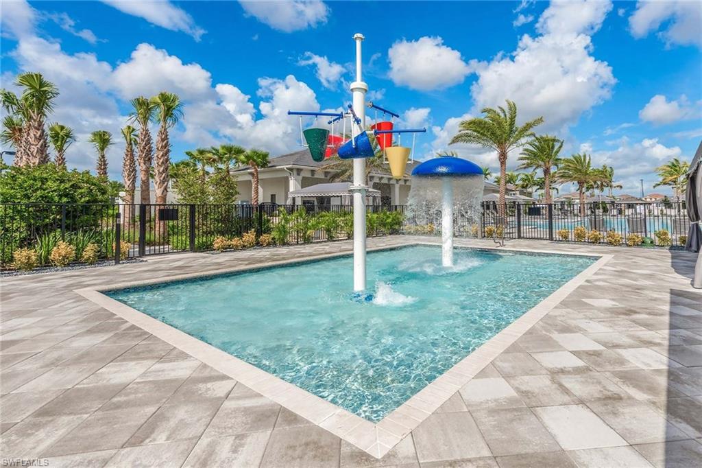 RIVERCREEK IN ESTERO - Residential