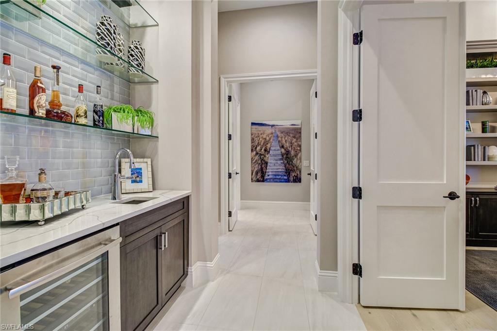 PINE RIDGE - Residential