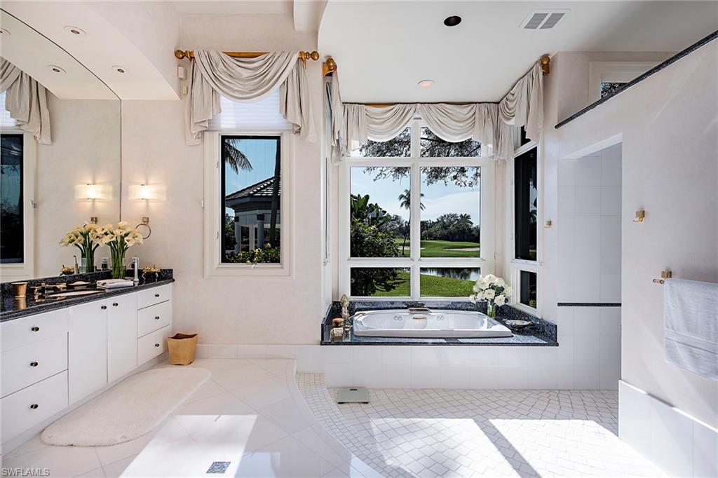 ESTATES AT BAY COLONY GOLF CLUB - Residential