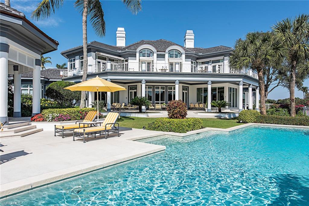 ESTATES AT BAY COLONY GOLF CLUB - Residential