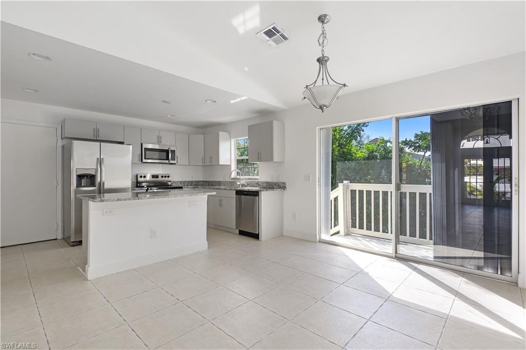 ISLES OF CAPRI - Residential