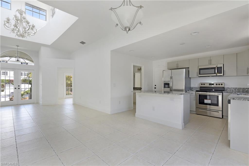 ISLES OF CAPRI - Residential