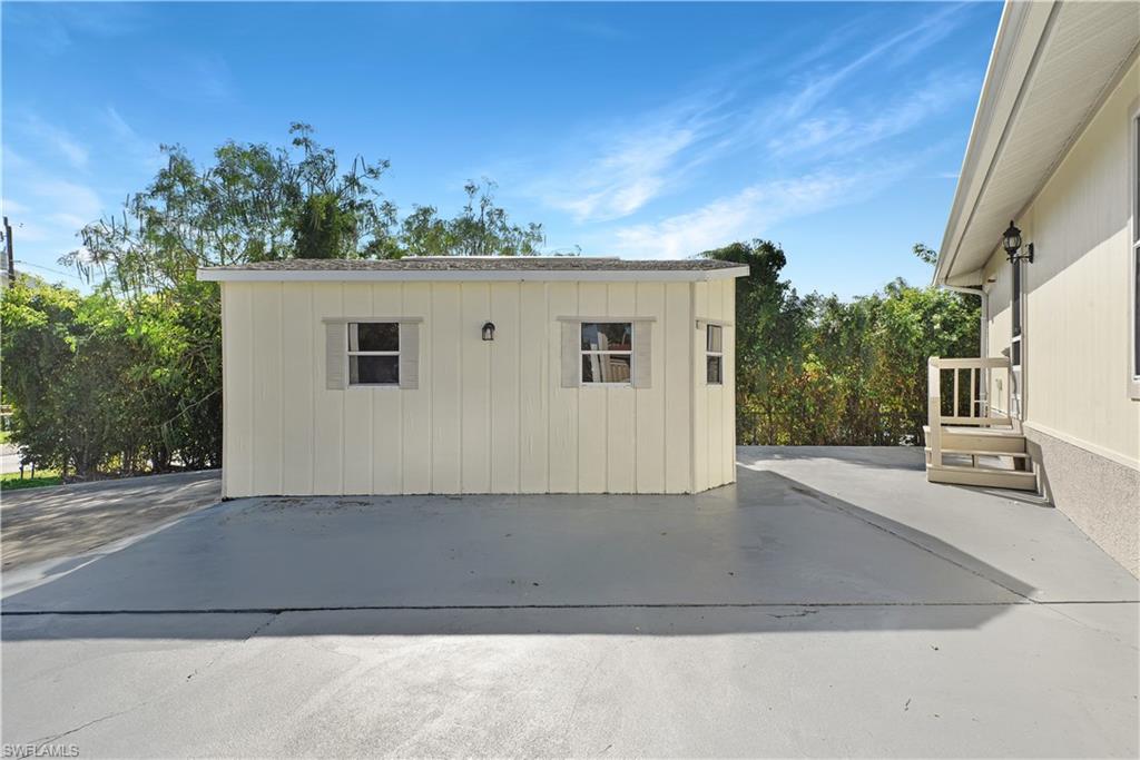 ISLES OF CAPRI - Residential