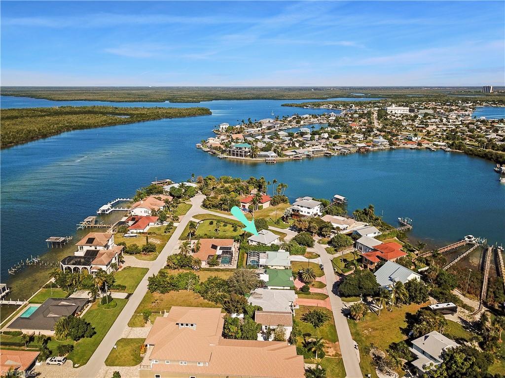 ISLES OF CAPRI - Residential