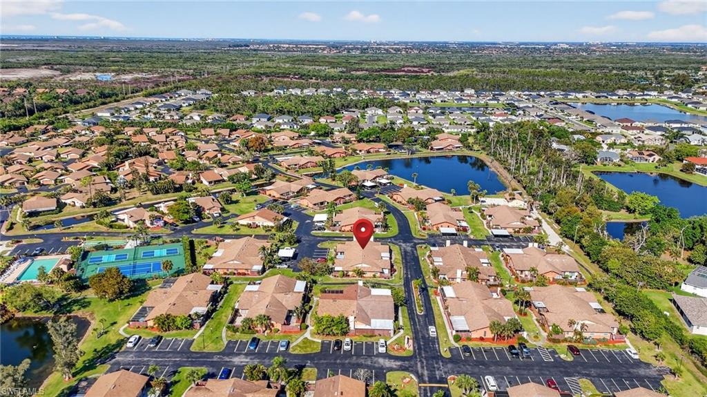 ROYAL WOODS - Residential