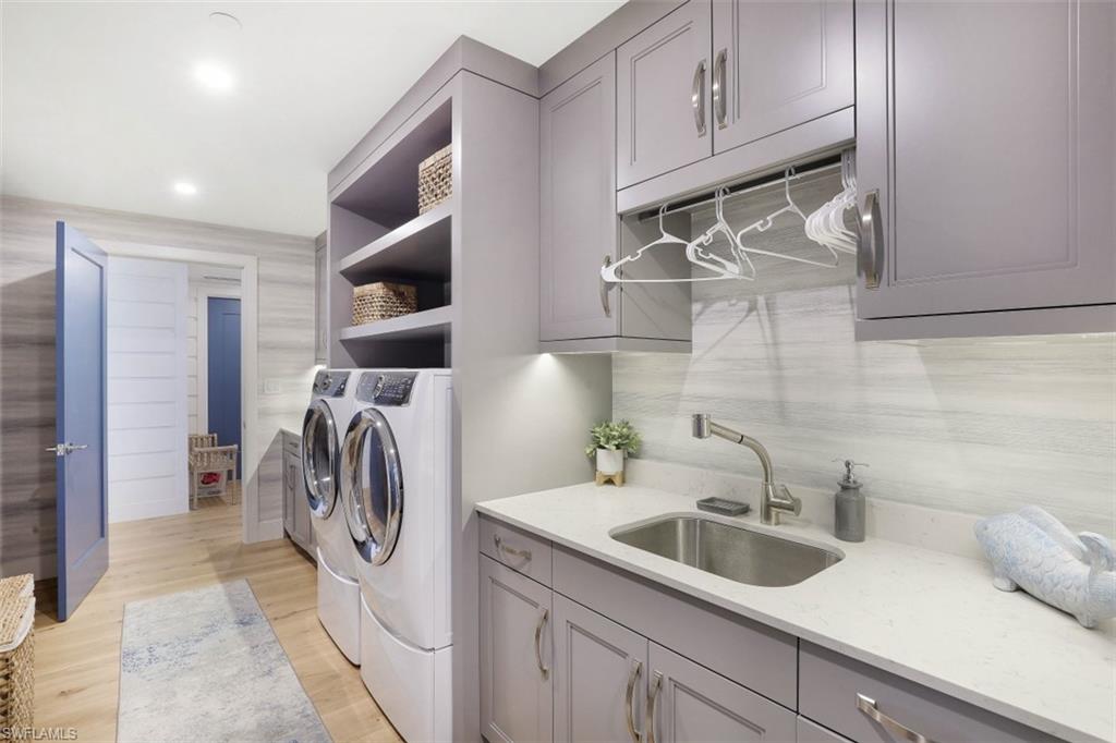 KALEA BAY TOWER 200 - Residential