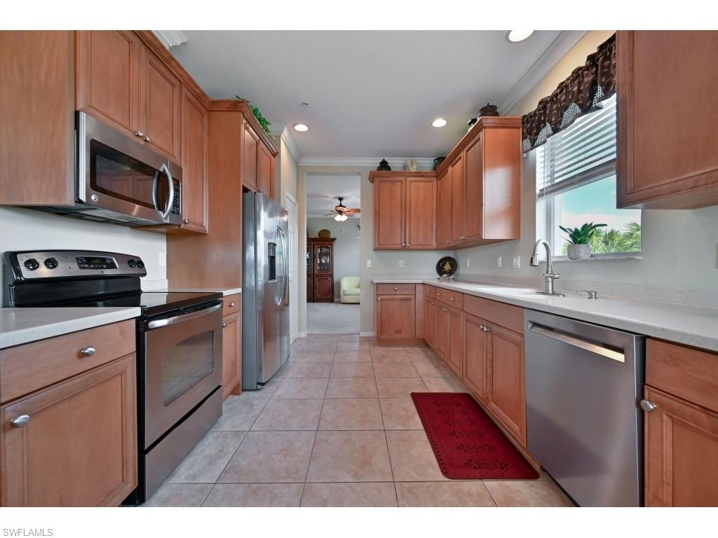 ASHTON OAKS - Residential