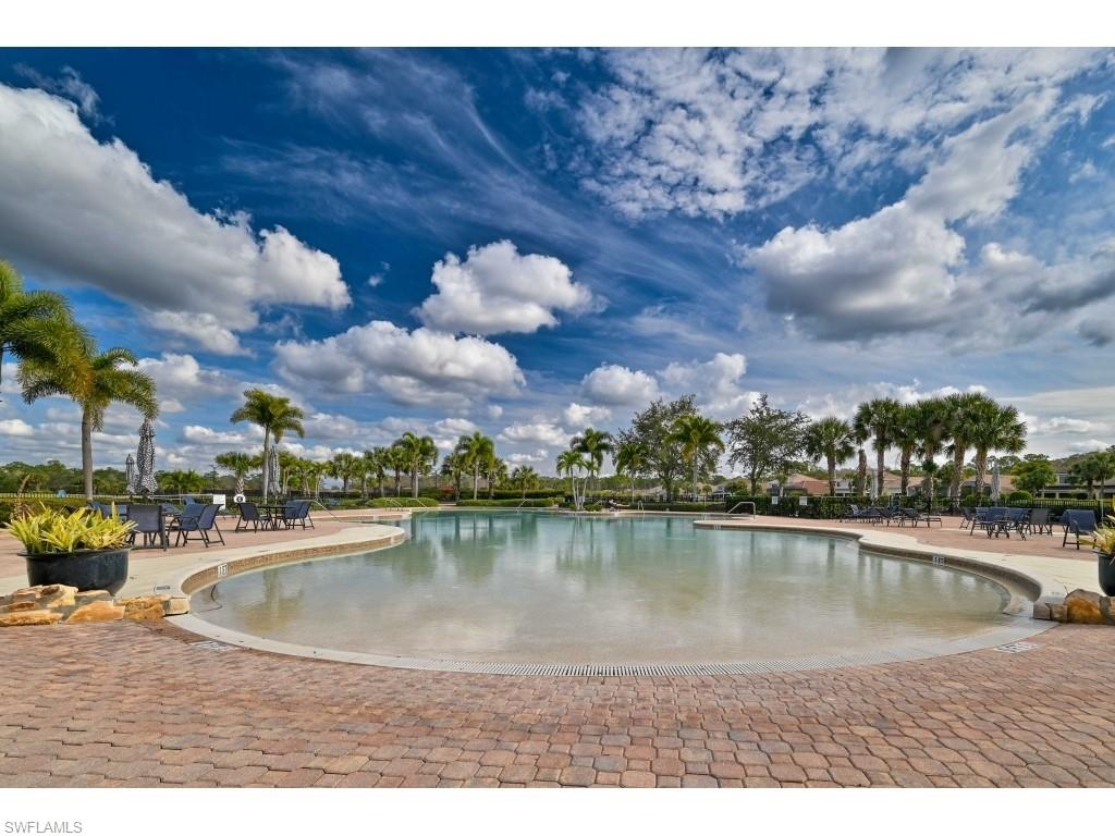 ASHTON OAKS - Residential