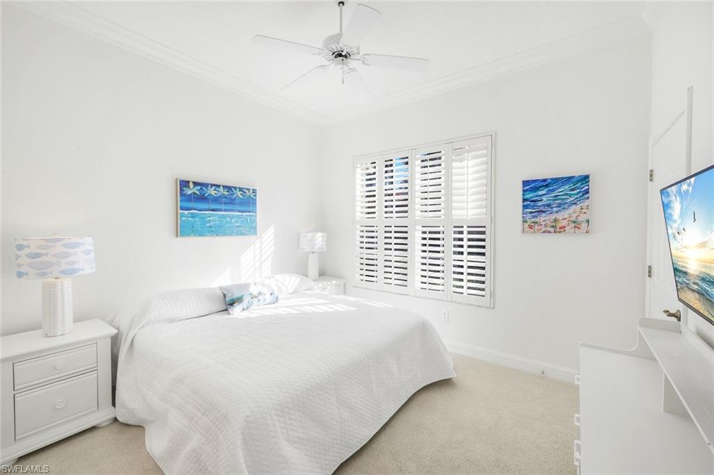 THE HAMPTONS - Residential