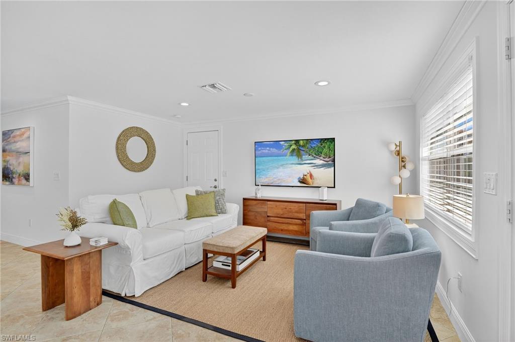 NAPLES PARK - Residential