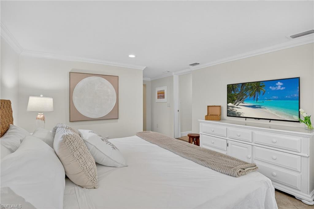 NAPLES PARK - Residential