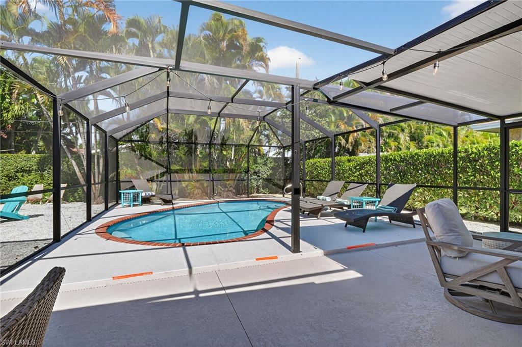 NAPLES PARK - Residential