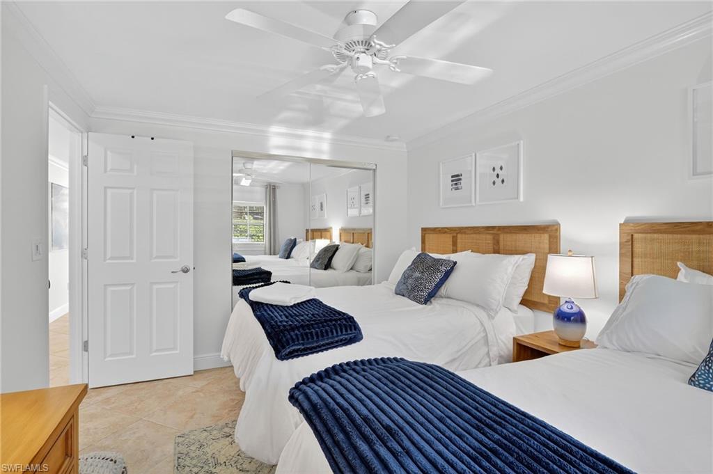 NAPLES PARK - Residential