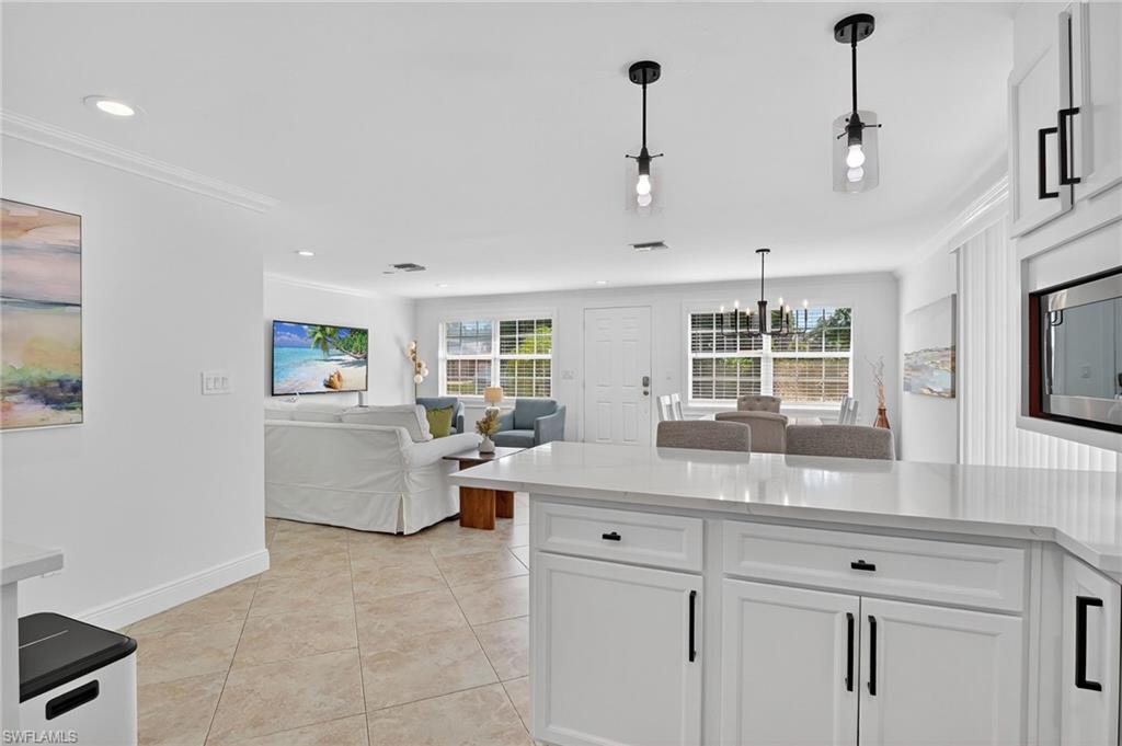 NAPLES PARK - Residential