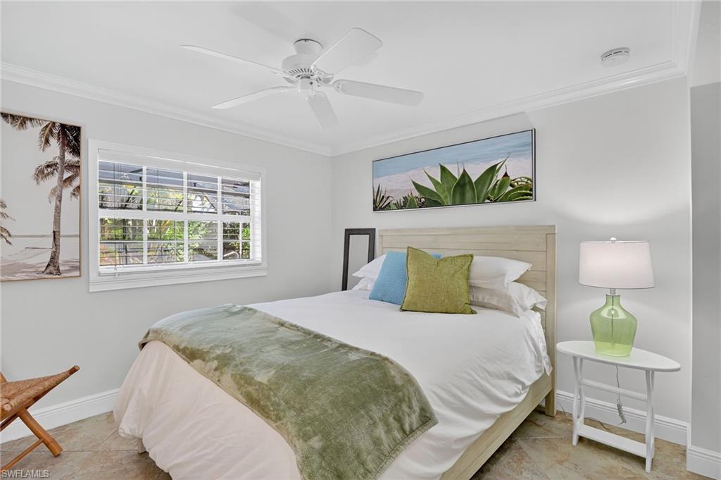 NAPLES PARK - Residential