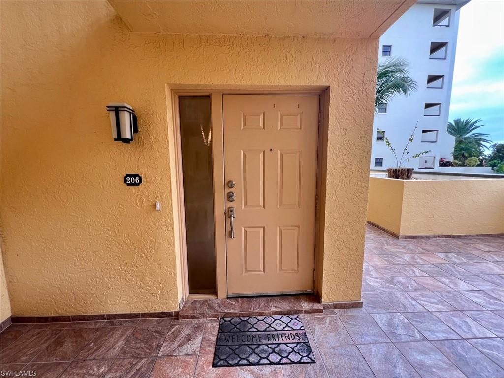 RIVERS CONDO - Residential Lease