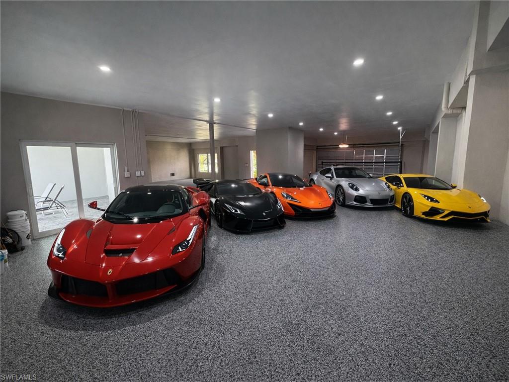 ESTERO RIVER HEIGHTS - Residential