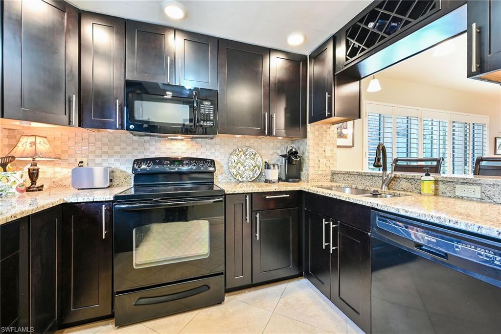 NAPLES BATH AND TENNIS CLUB - Residential