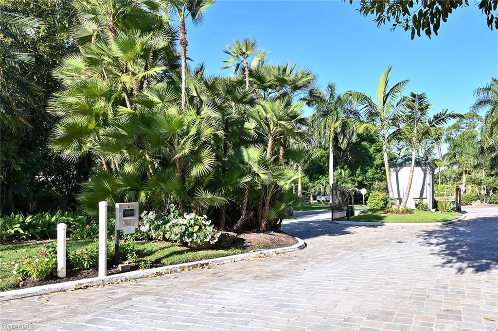 NAPLES BATH AND TENNIS CLUB - Residential