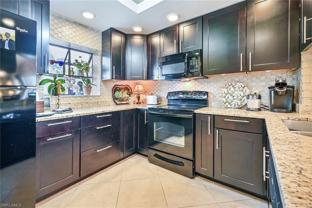 NAPLES BATH AND TENNIS CLUB - Residential