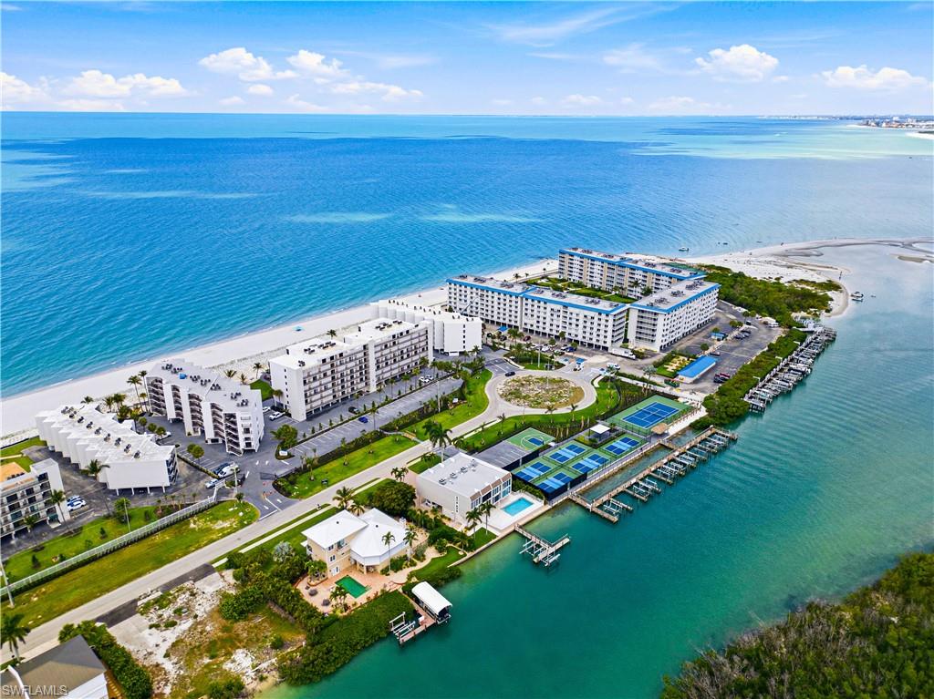 SEASCAPE CONDO - Residential