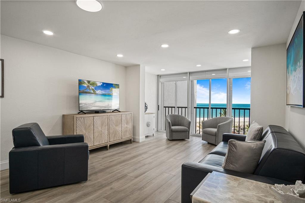 SEASCAPE CONDO - Residential