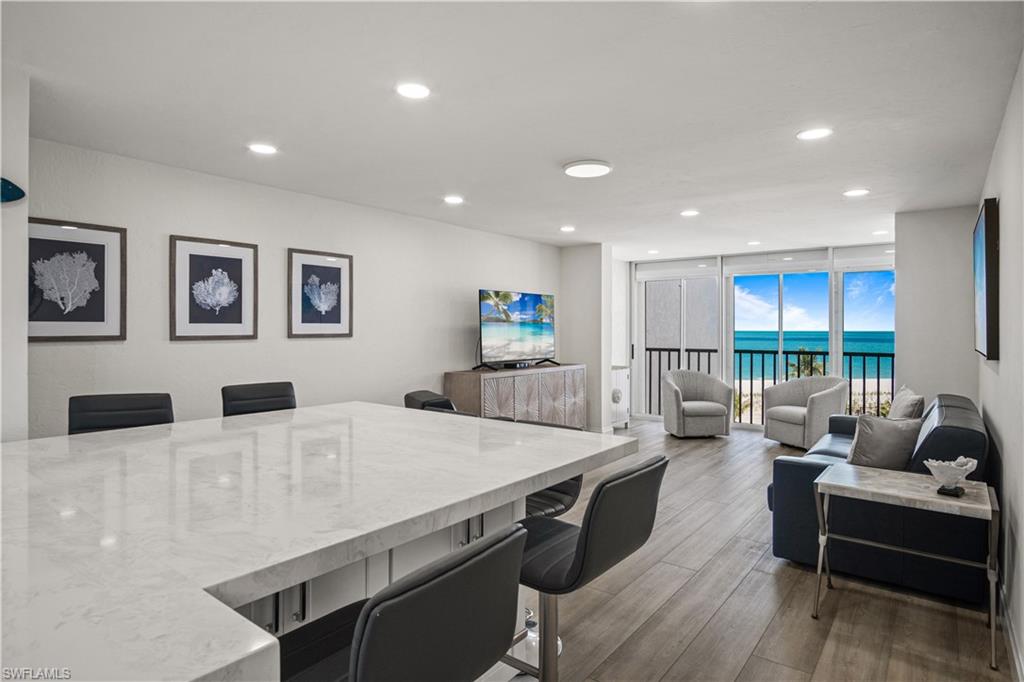 SEASCAPE CONDO - Residential