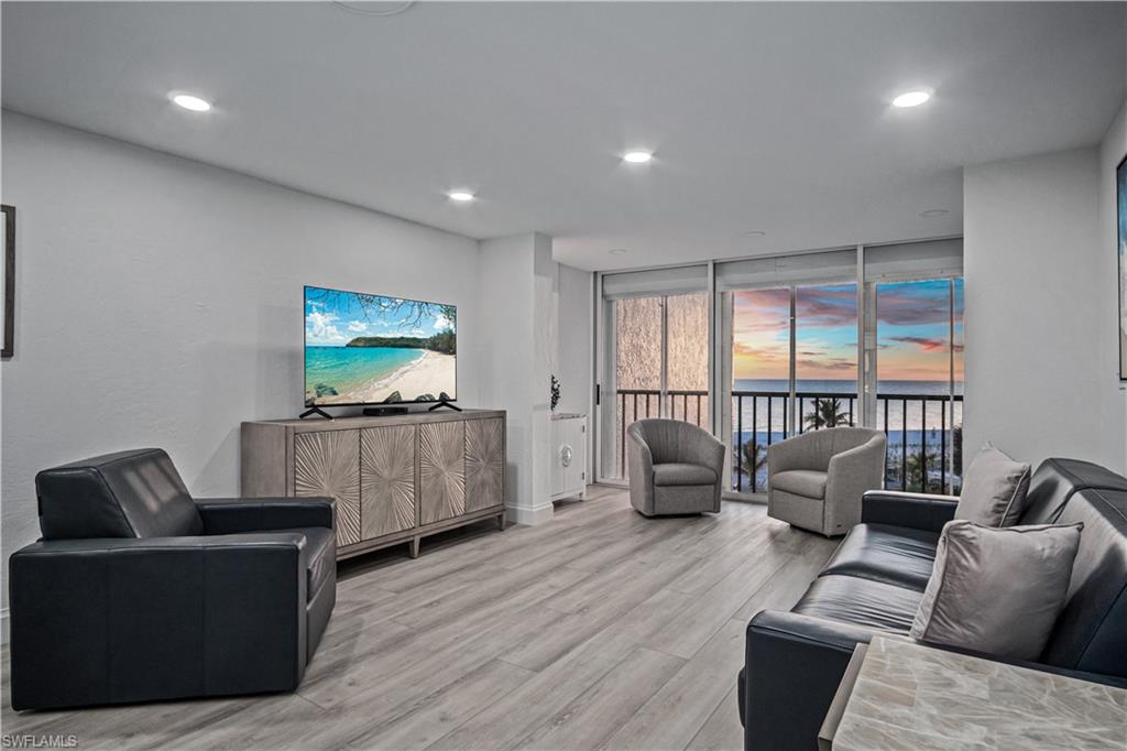 SEASCAPE CONDO - Residential