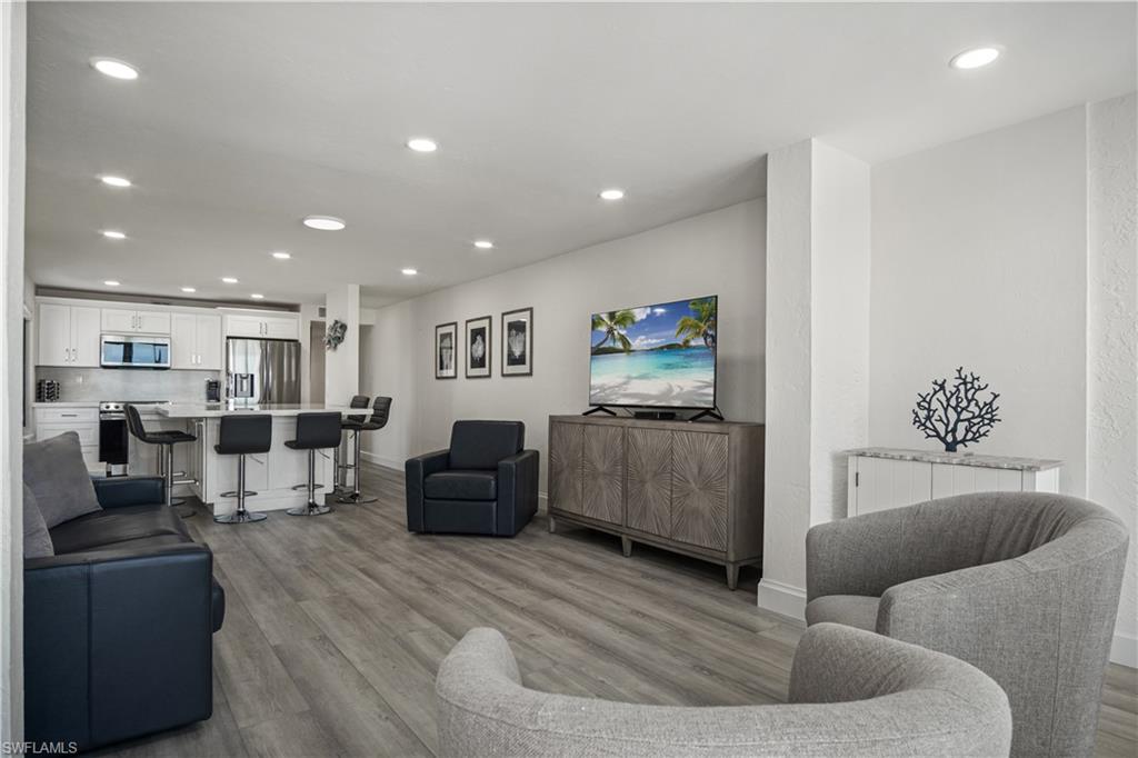 SEASCAPE CONDO - Residential