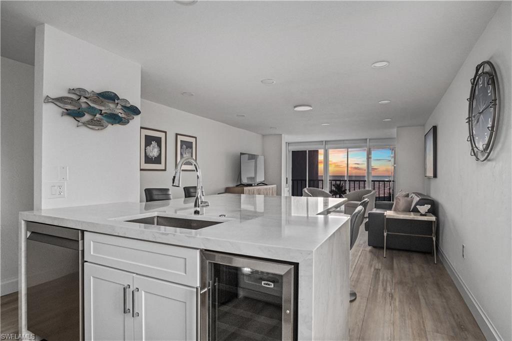 SEASCAPE CONDO - Residential
