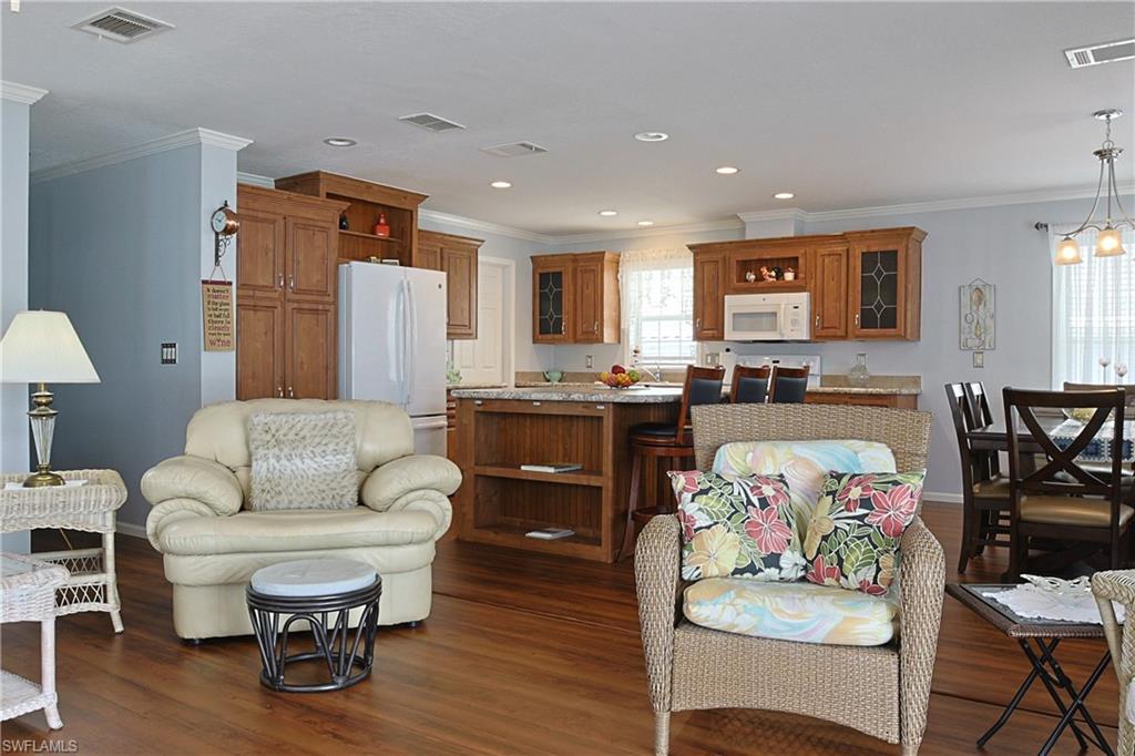 OAK PARK VILLAGE CO-OP INC - Residential