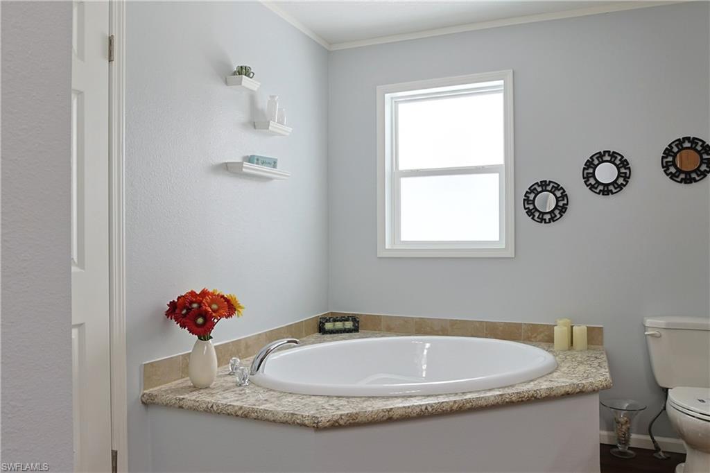 OAK PARK VILLAGE CO-OP INC - Residential