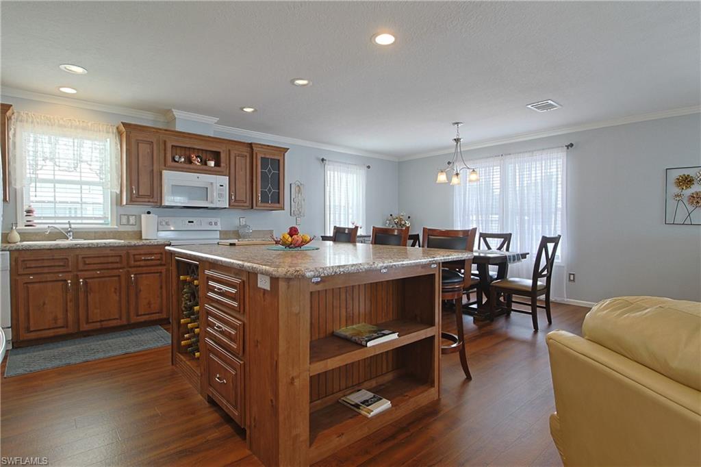 OAK PARK VILLAGE CO-OP INC - Residential