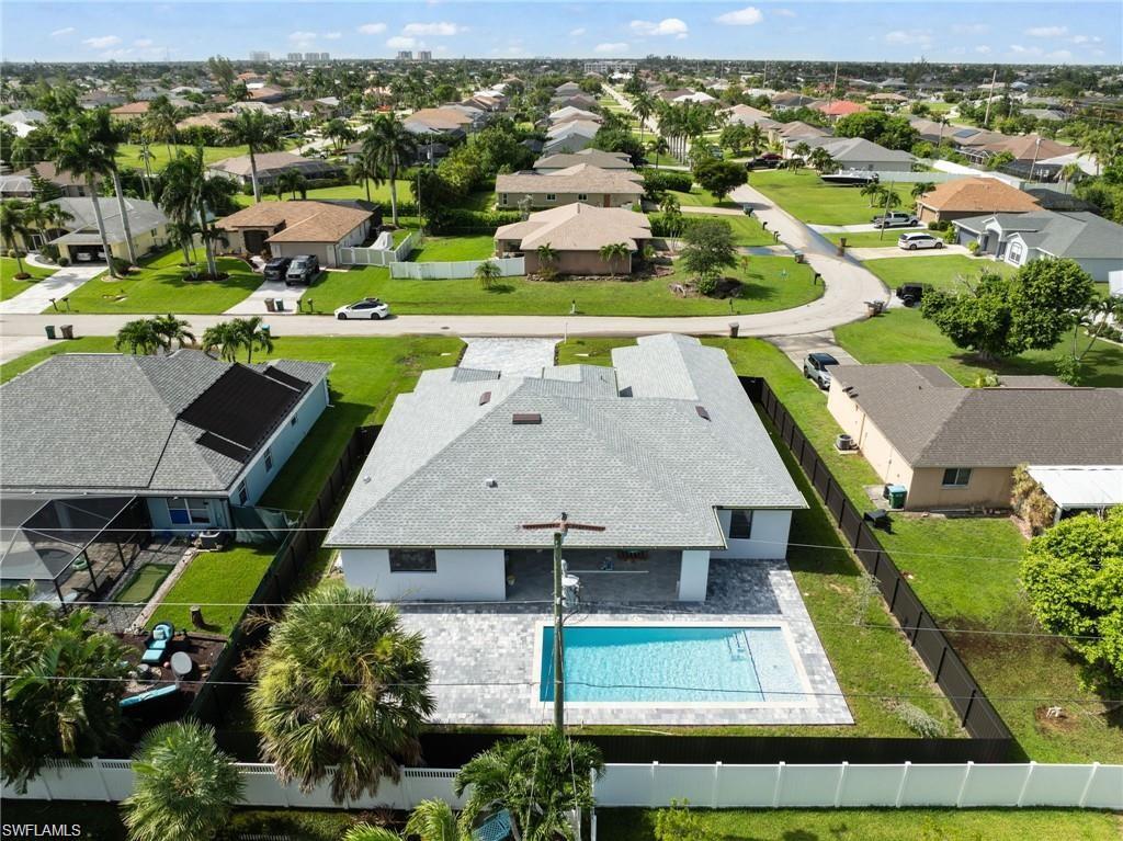 CAPE CORAL - Residential