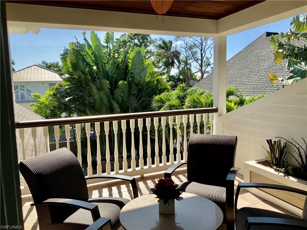 OLDE NAPLES - Residential