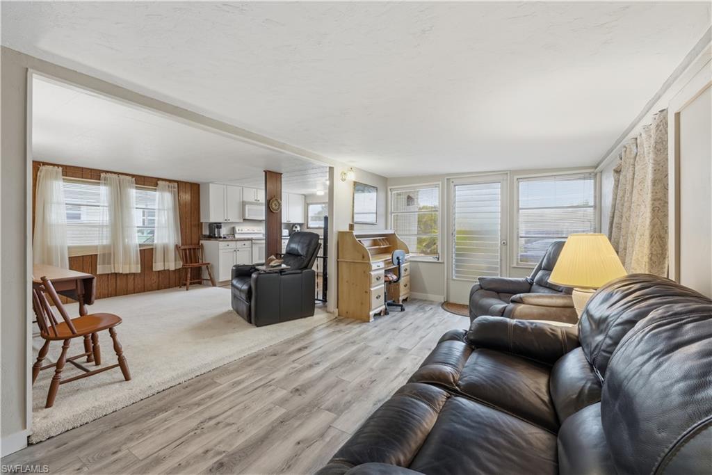 IMPERIAL HARBOR - Residential