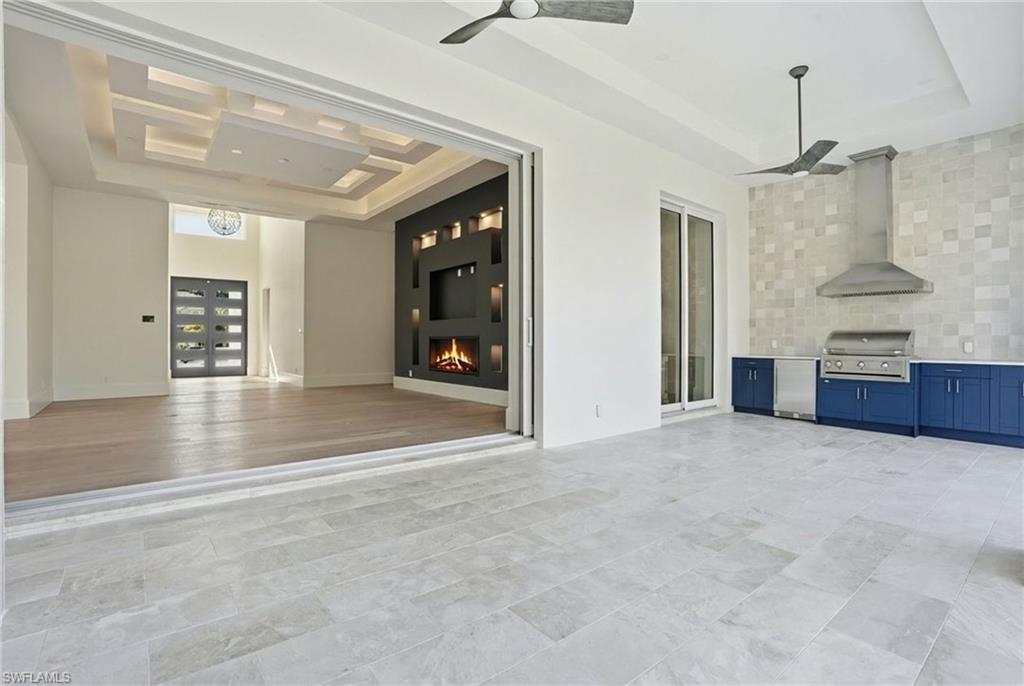 PARK SHORE - Residential