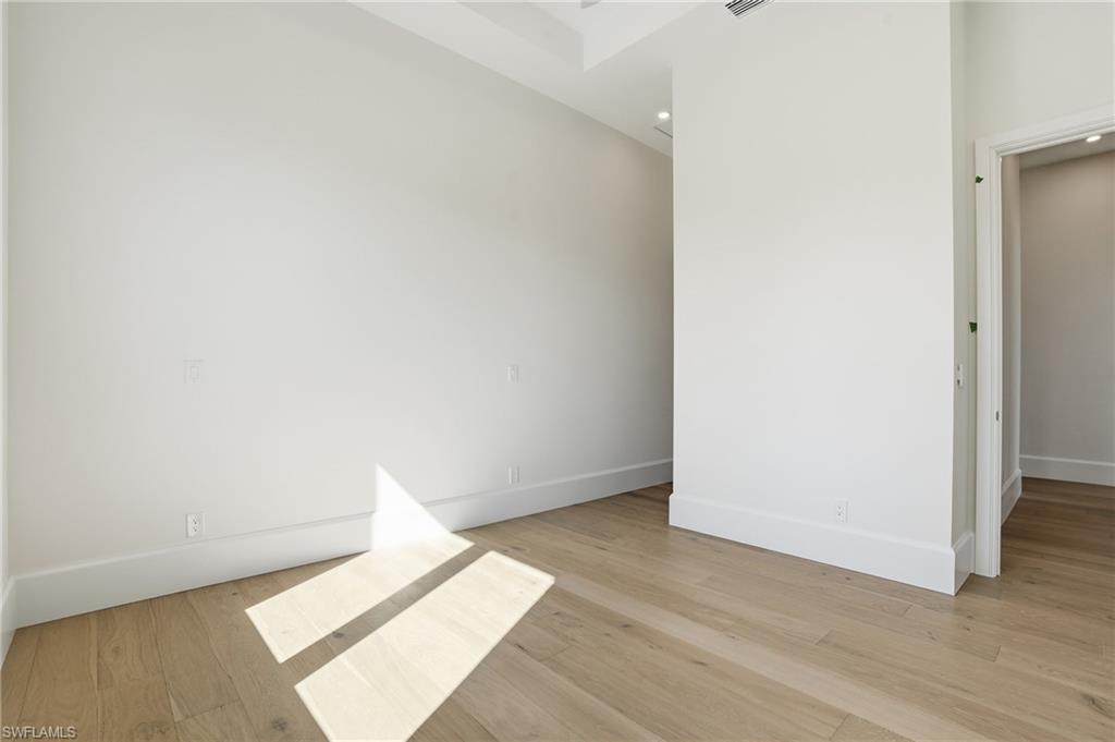 PARK SHORE - Residential