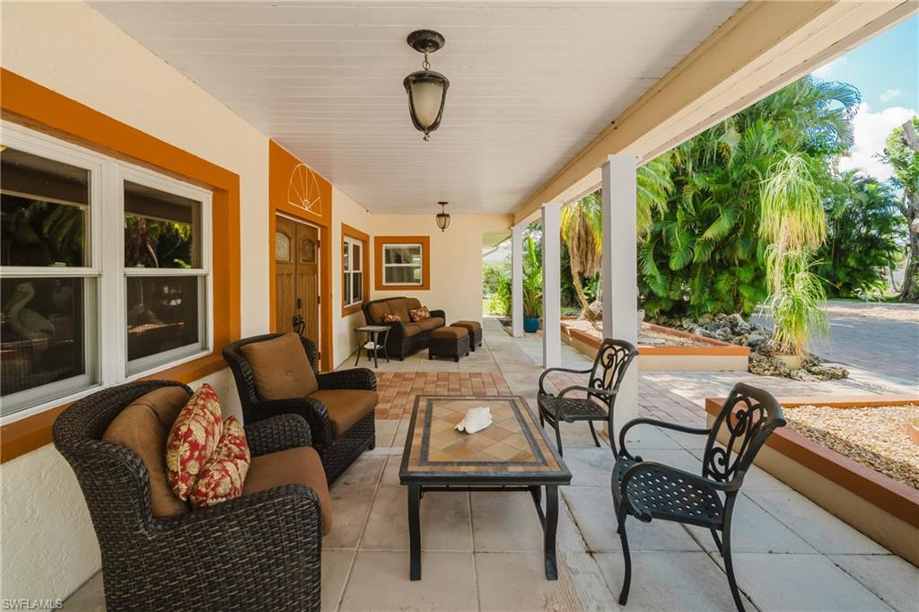 YACHT CLUB COLONY - Residential