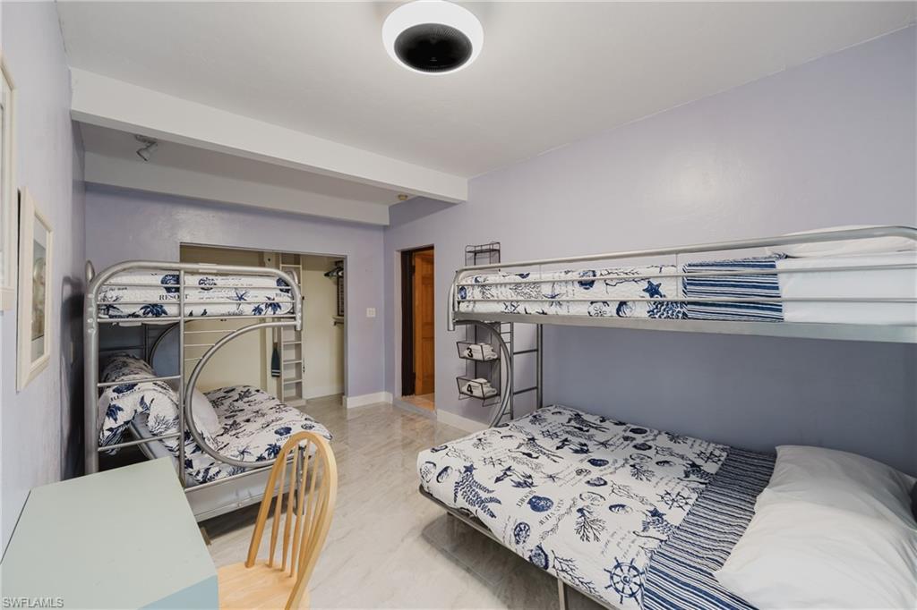 YACHT CLUB COLONY - Residential