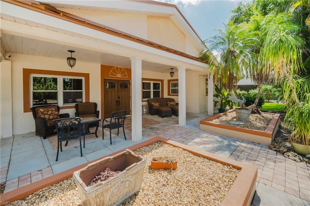 YACHT CLUB COLONY - Residential