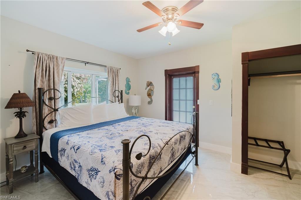 YACHT CLUB COLONY - Residential