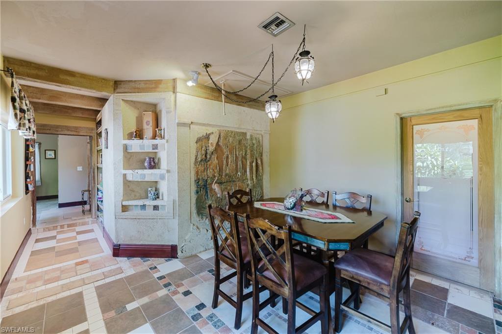 YACHT CLUB COLONY - Residential