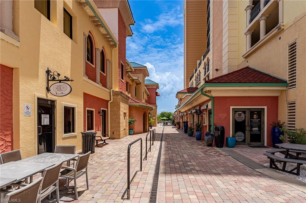 CAPE HARBOUR - Residential