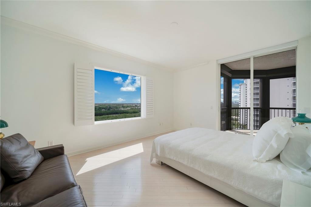 BILTMORE AT BAY COLONY - Residential