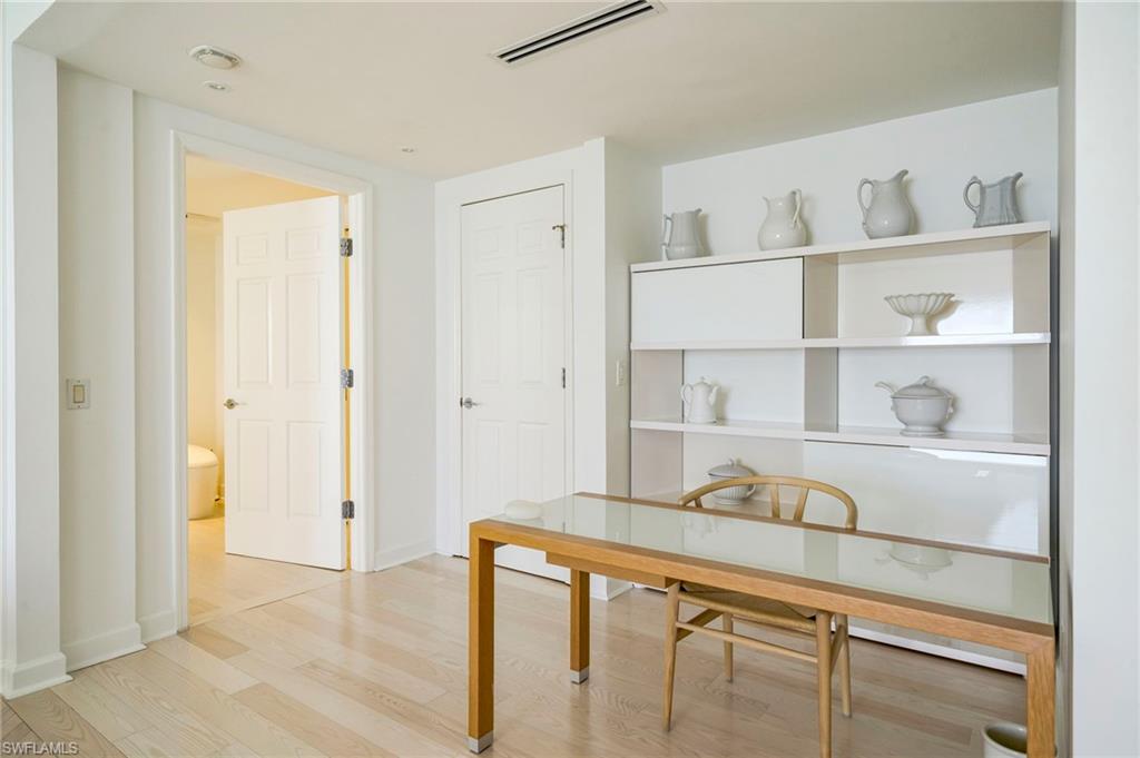 BILTMORE AT BAY COLONY - Residential