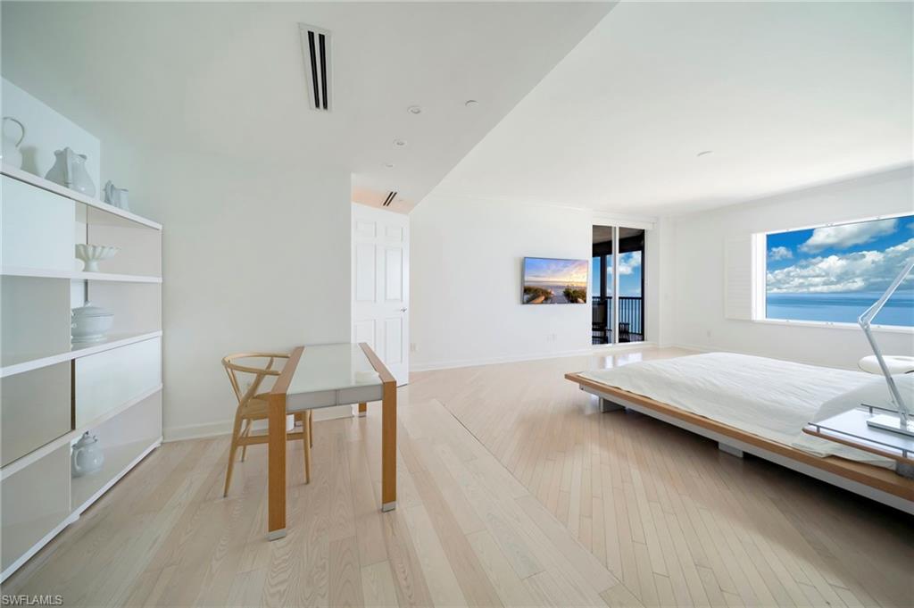 BILTMORE AT BAY COLONY - Residential