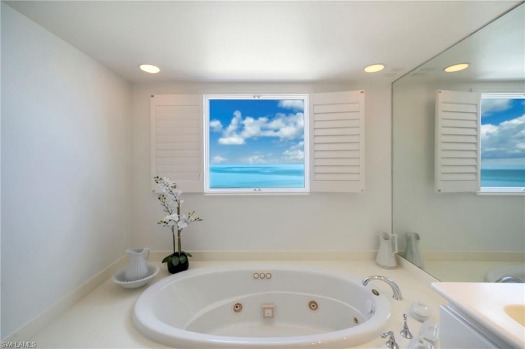 BILTMORE AT BAY COLONY - Residential